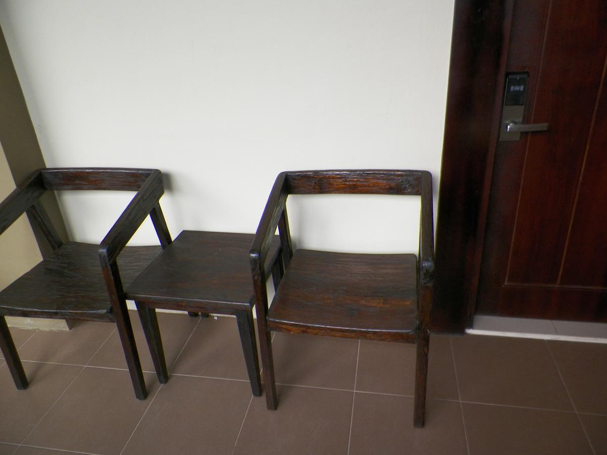 קליוראנג Akasa Hotel מראה חיצוני תמונה