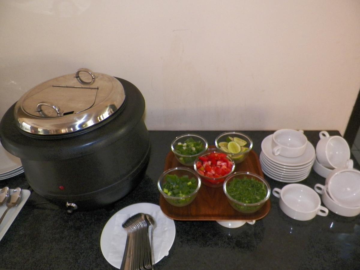 קליוראנג Akasa Hotel מראה חיצוני תמונה