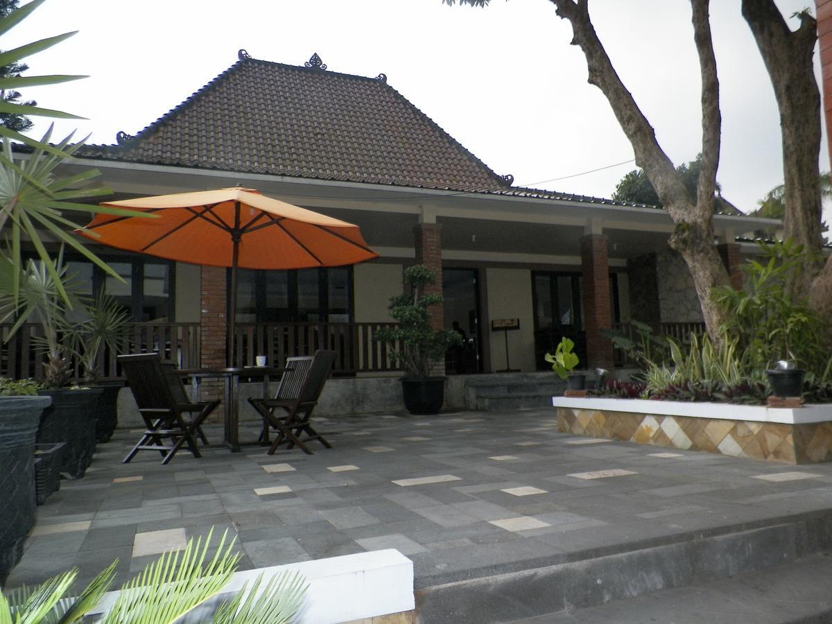 קליוראנג Akasa Hotel מראה חיצוני תמונה