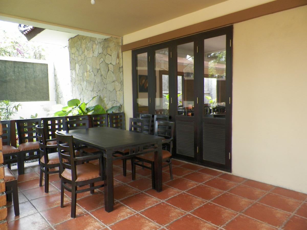 קליוראנג Akasa Hotel מראה חיצוני תמונה