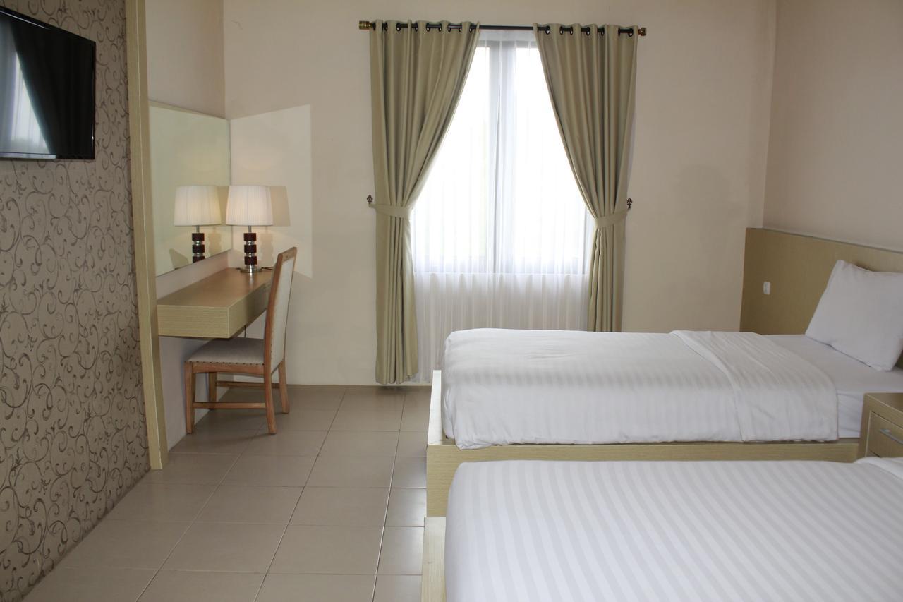קליוראנג Akasa Hotel מראה חיצוני תמונה