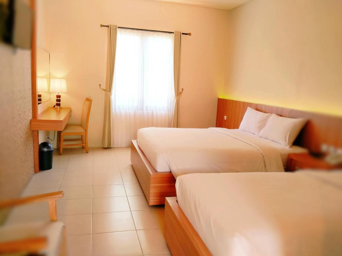 קליוראנג Akasa Hotel מראה חיצוני תמונה